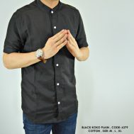 KEMEJA PENDEK BLACK KOKO PLAIN